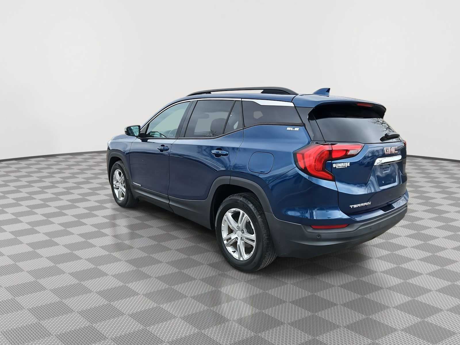 Thumbnail: 2020 GMC Terrain - 6