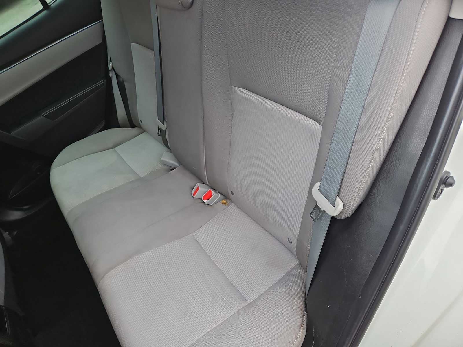 Thumbnail: 2014 Toyota Corolla - 18