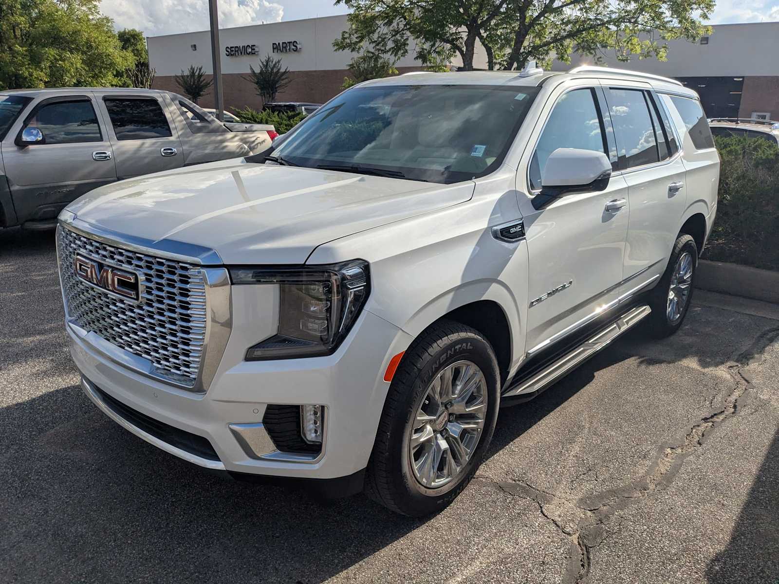 2021 GMC Yukon Denali Hero Image