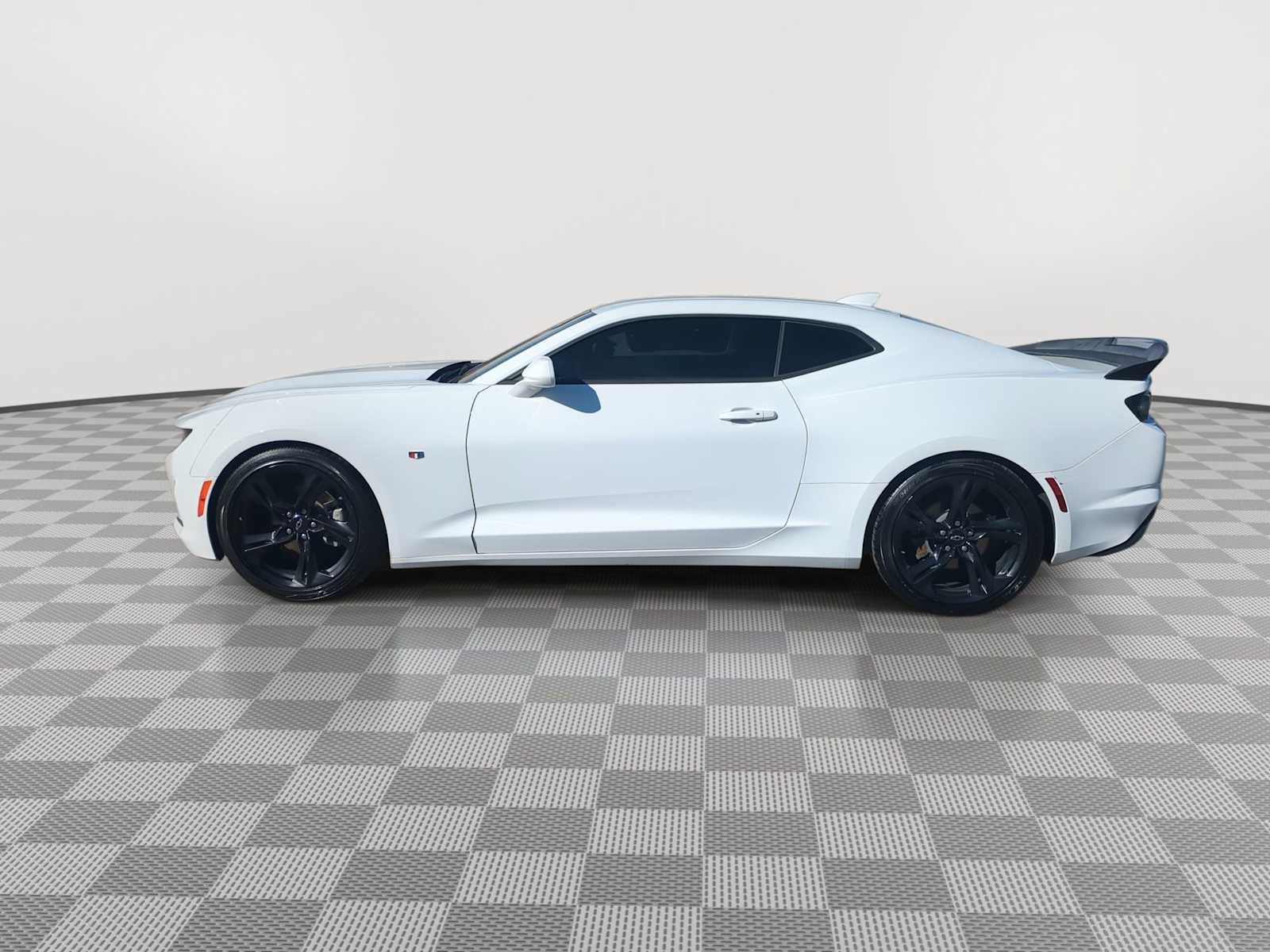 Thumbnail: 2021 Chevrolet Camaro - 5