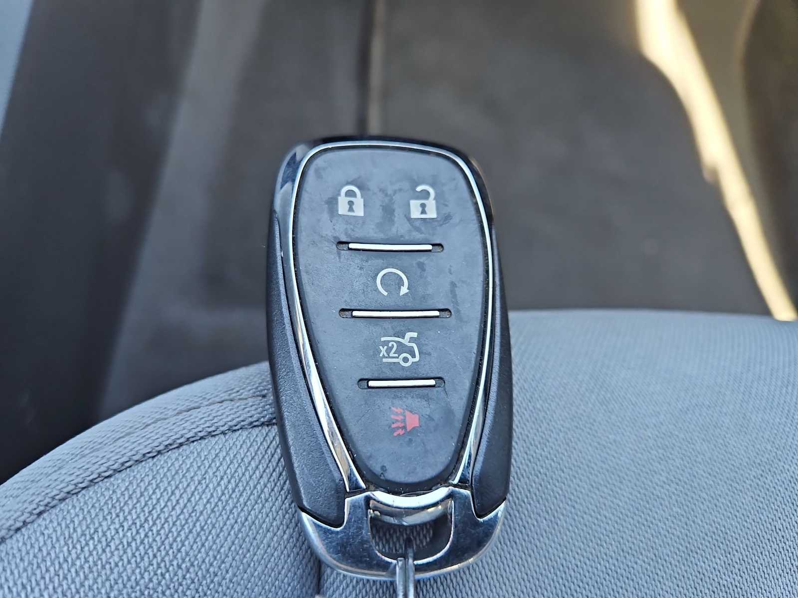 Thumbnail: 2022 Chevrolet Malibu - 35