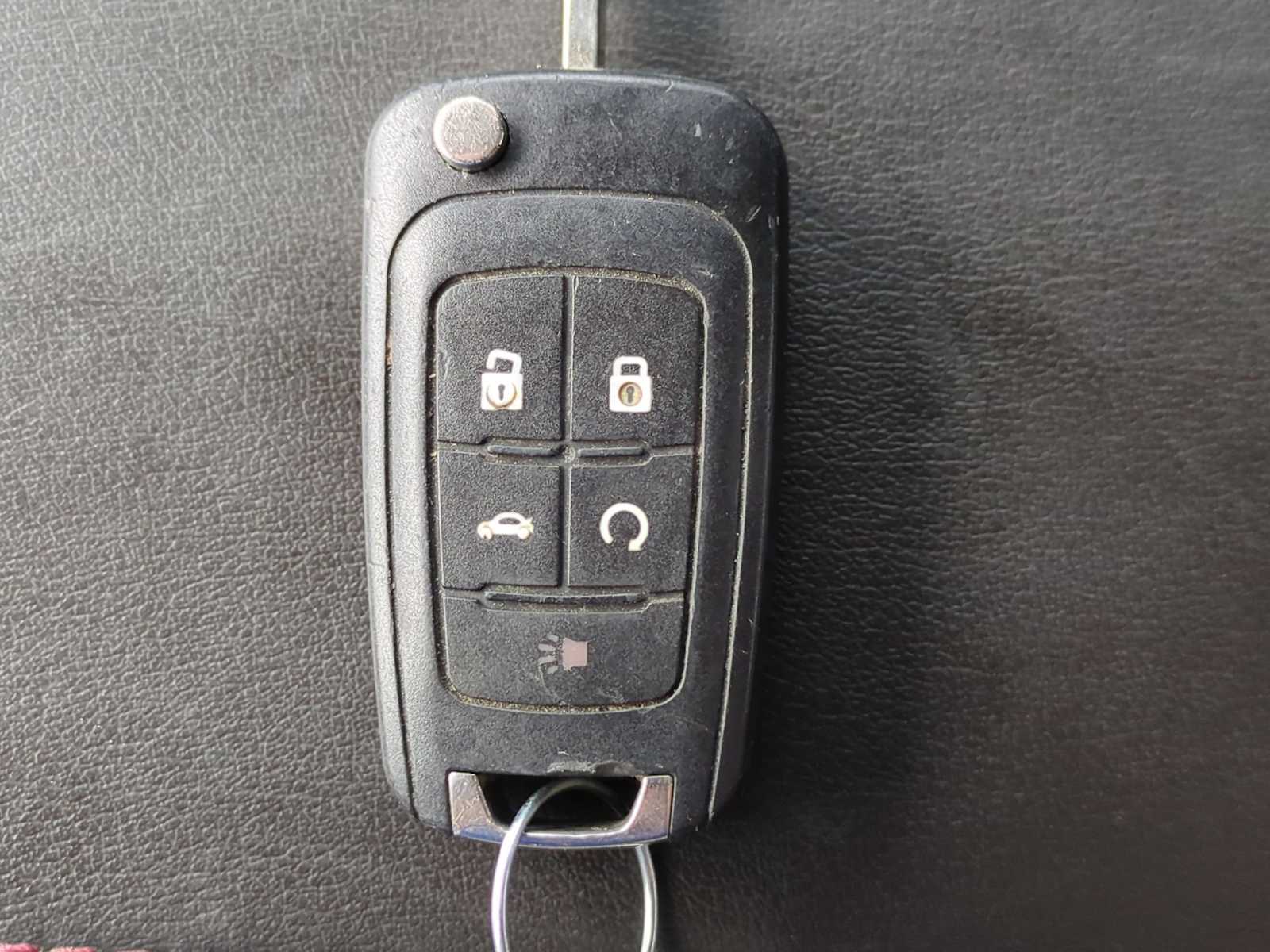 Thumbnail: 2014 Chevrolet Equinox - 33