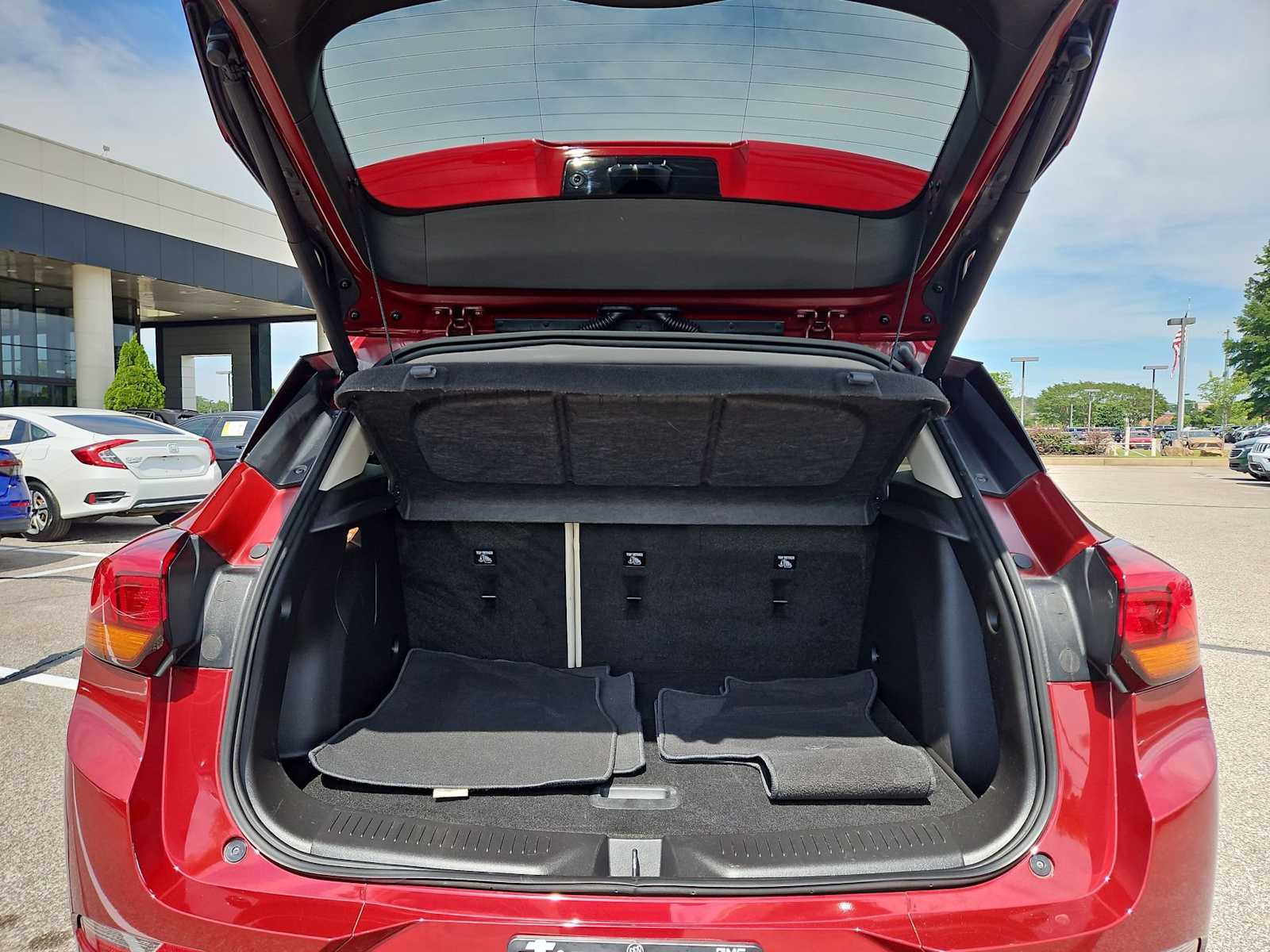 Thumbnail: 2022 Buick Encore GX - 37