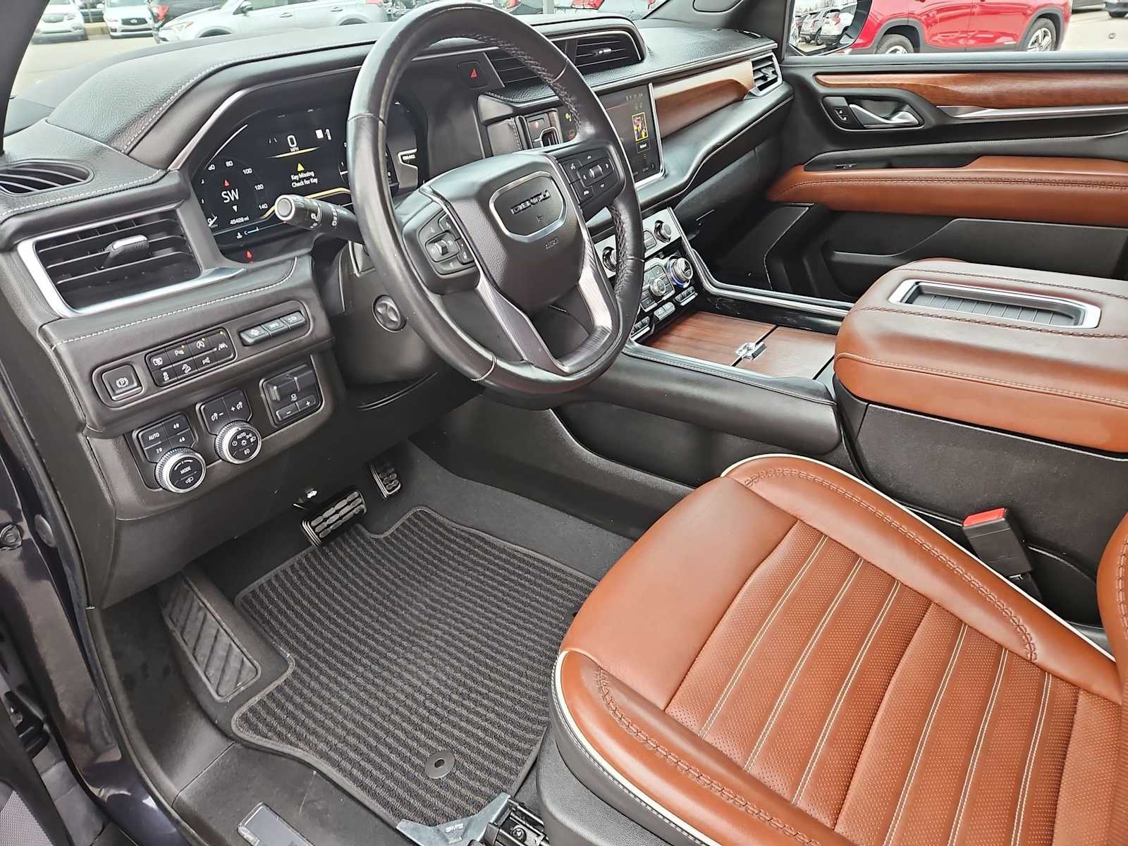 Thumbnail: 2023 GMC Yukon - 10