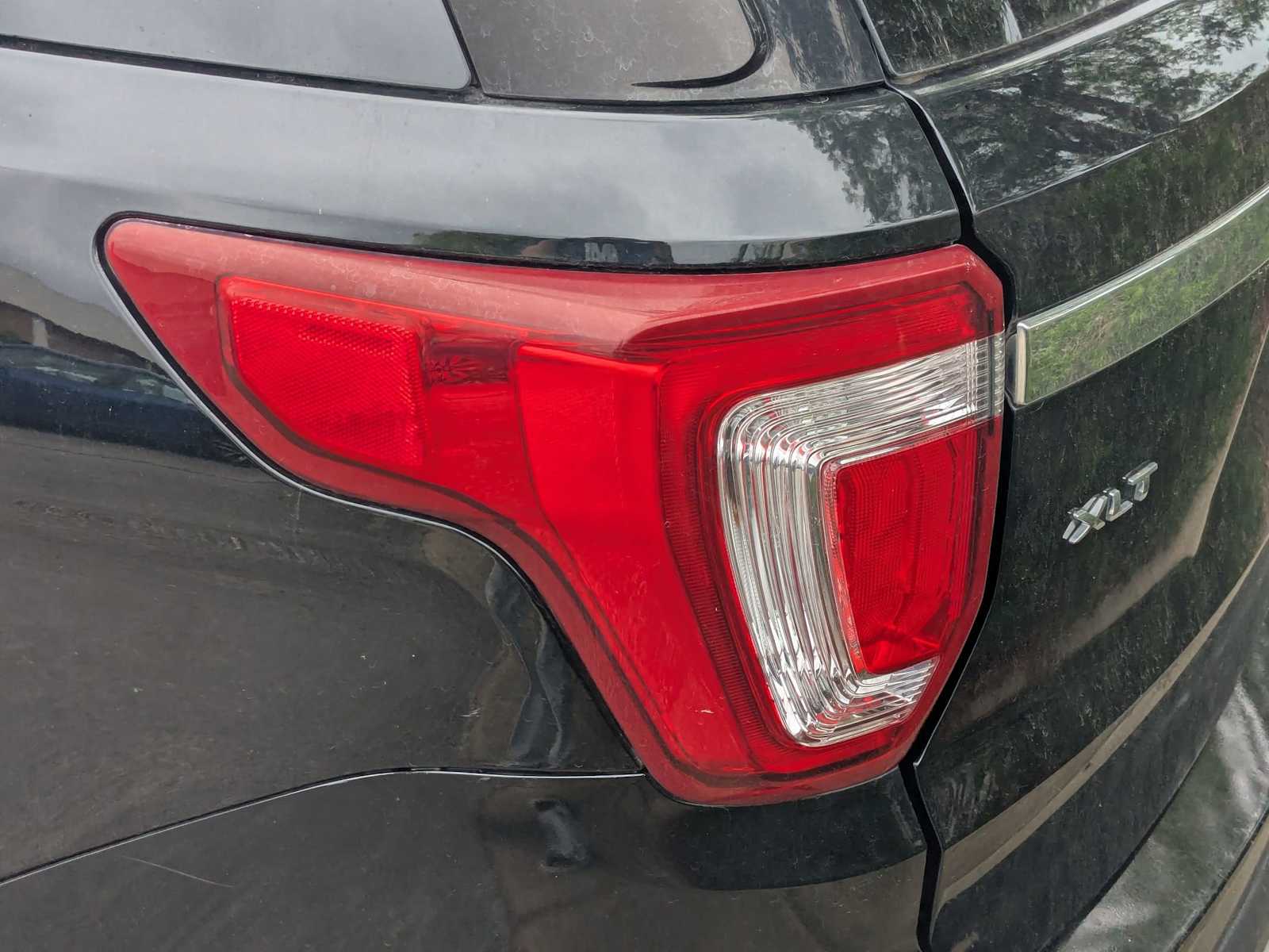 Thumbnail: 2016 Ford Explorer - 6