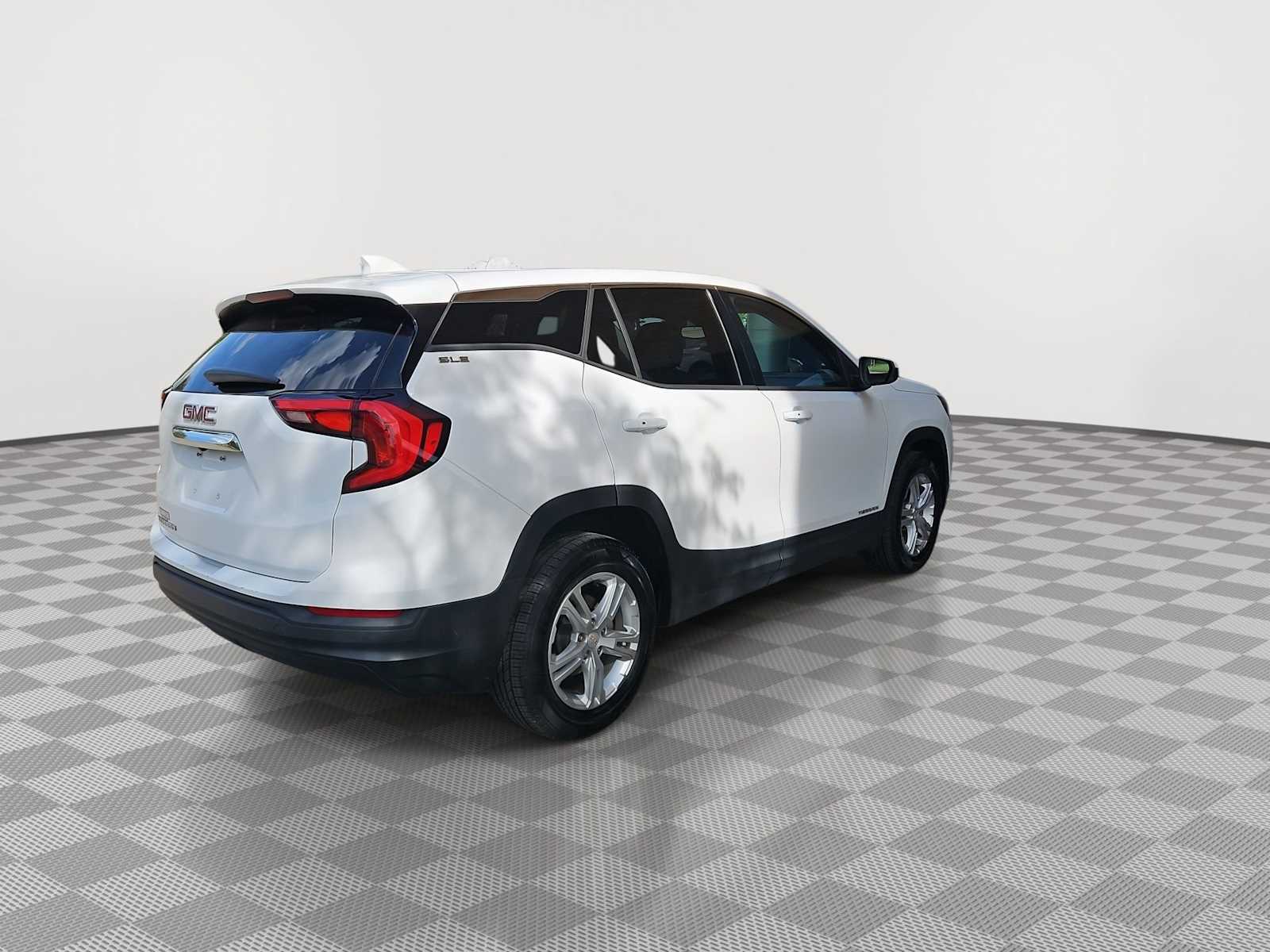 Thumbnail: 2020 GMC Terrain - 8