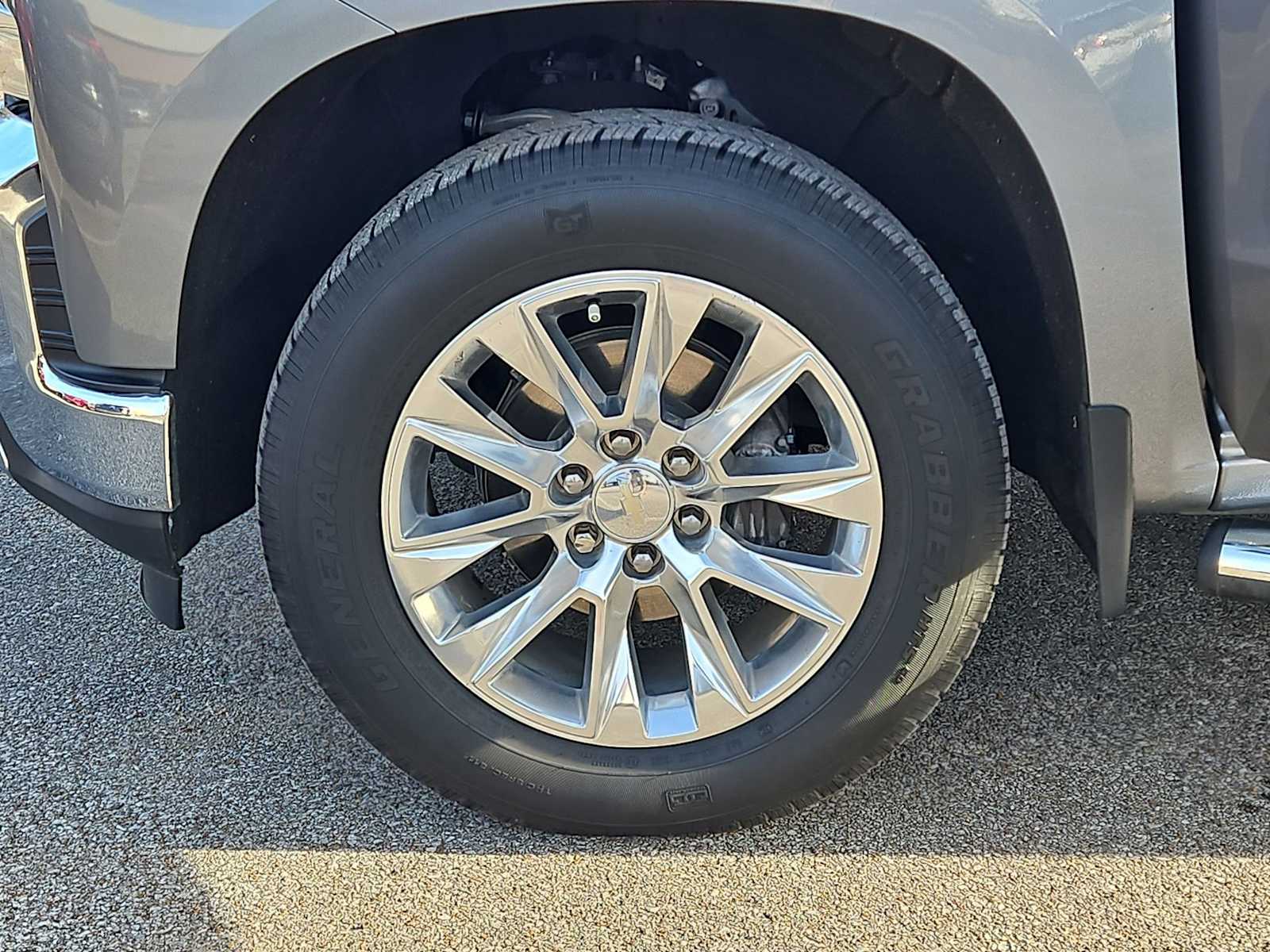 Thumbnail: 2022 Chevrolet Silverado 1500 - 14