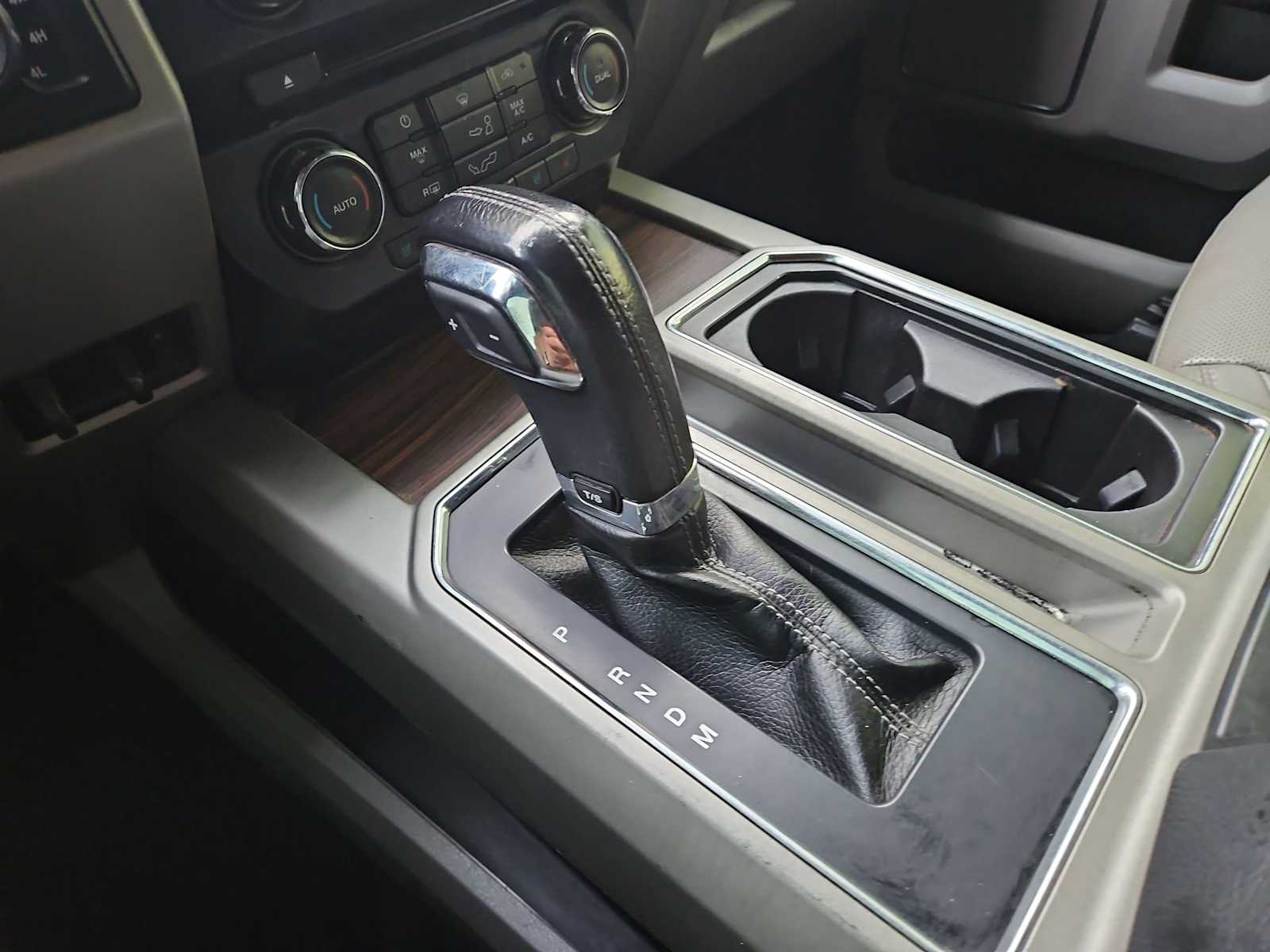 Thumbnail: 2017 Ford F-150 - 31