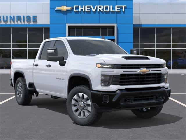 Thumbnail: 2026 Chevrolet Silverado 2500 - 8
