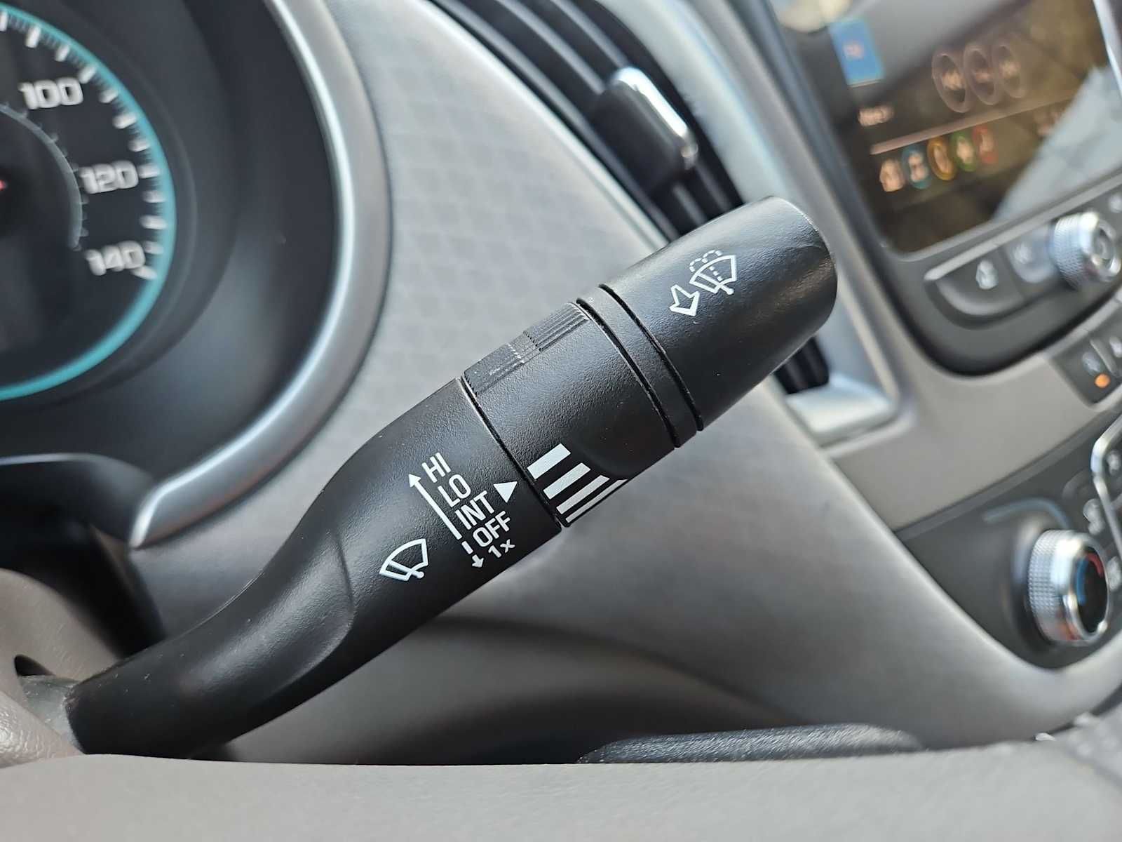 Thumbnail: 2022 Chevrolet Malibu - 25