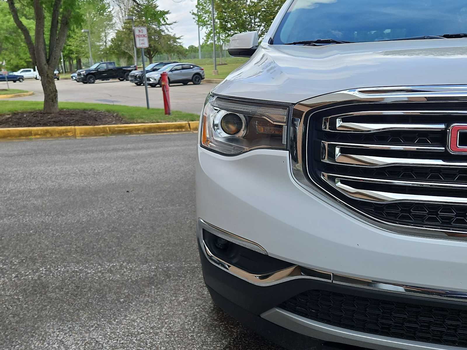 Thumbnail: 2019 GMC Acadia - 11