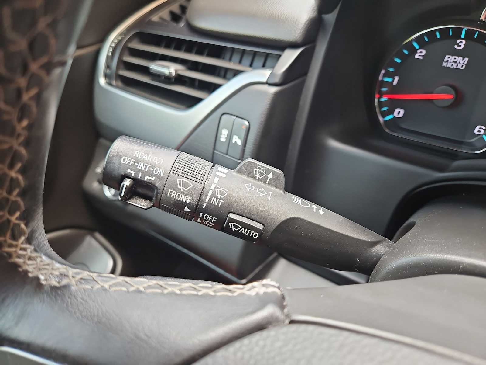 Thumbnail: 2020 Chevrolet Tahoe - 26