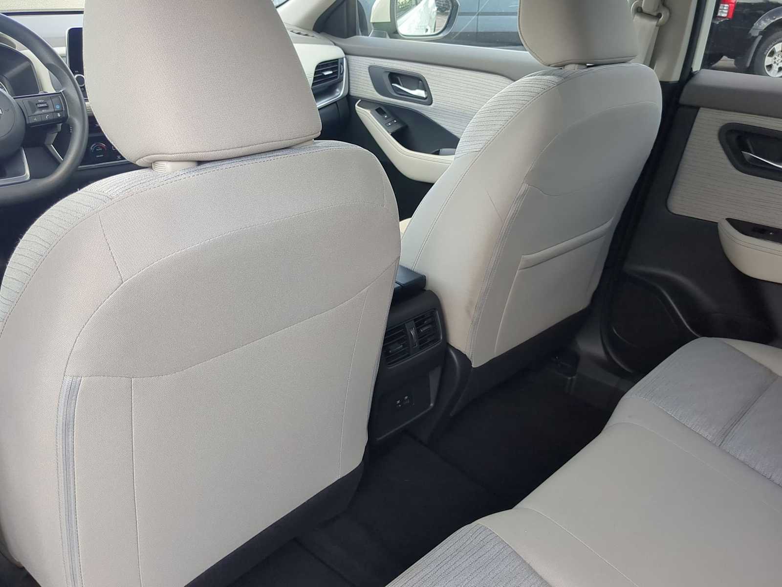 Thumbnail: 2023 Nissan Rogue - 18