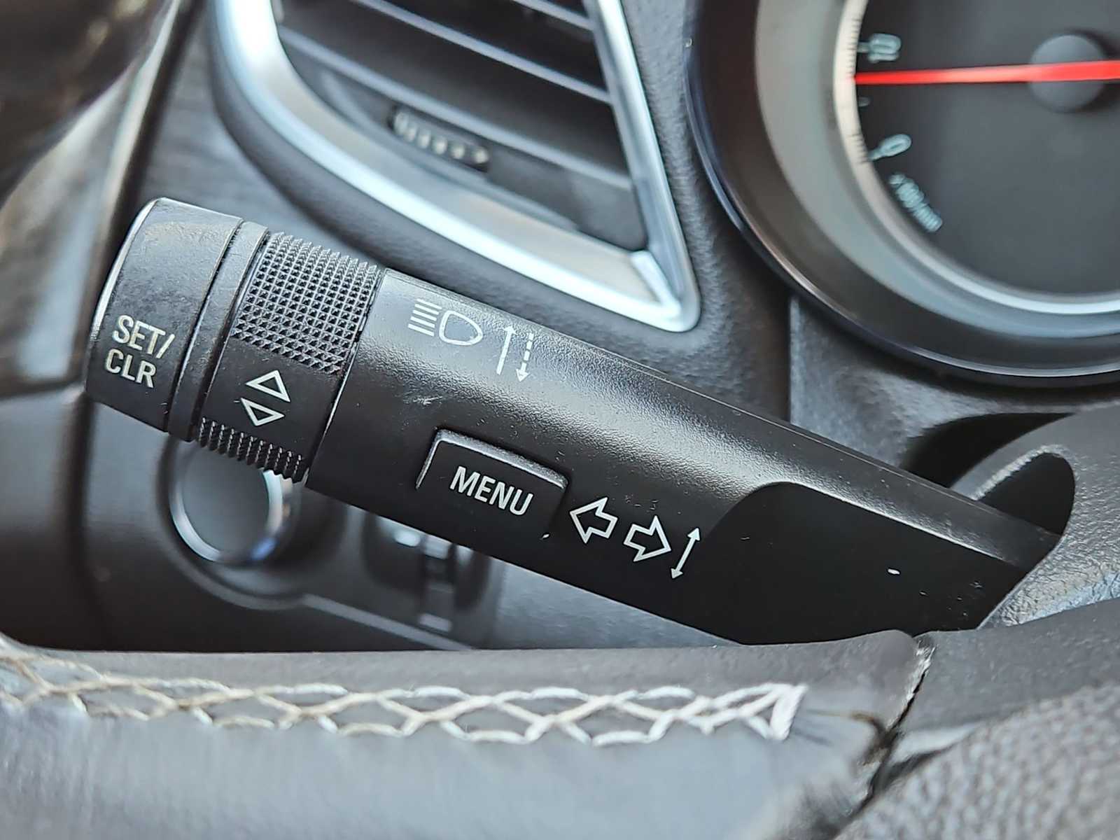 Thumbnail: 2014 Buick Encore - 26