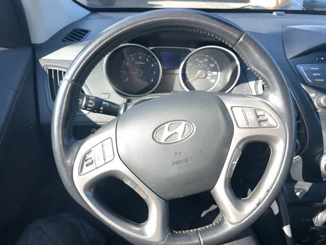 Thumbnail: 2014 Hyundai Tucson - 14