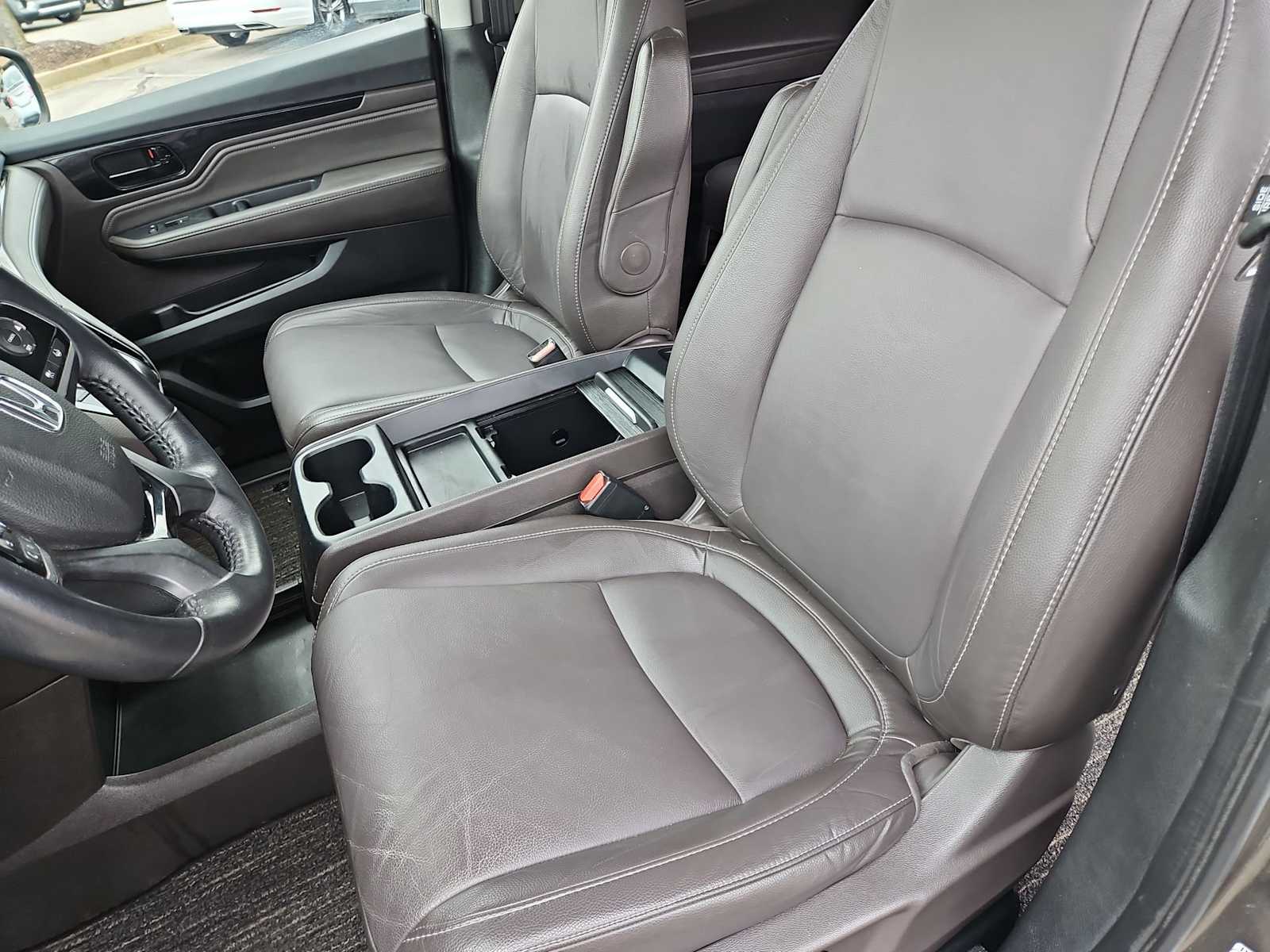 Thumbnail: 2022 Honda Odyssey - 17