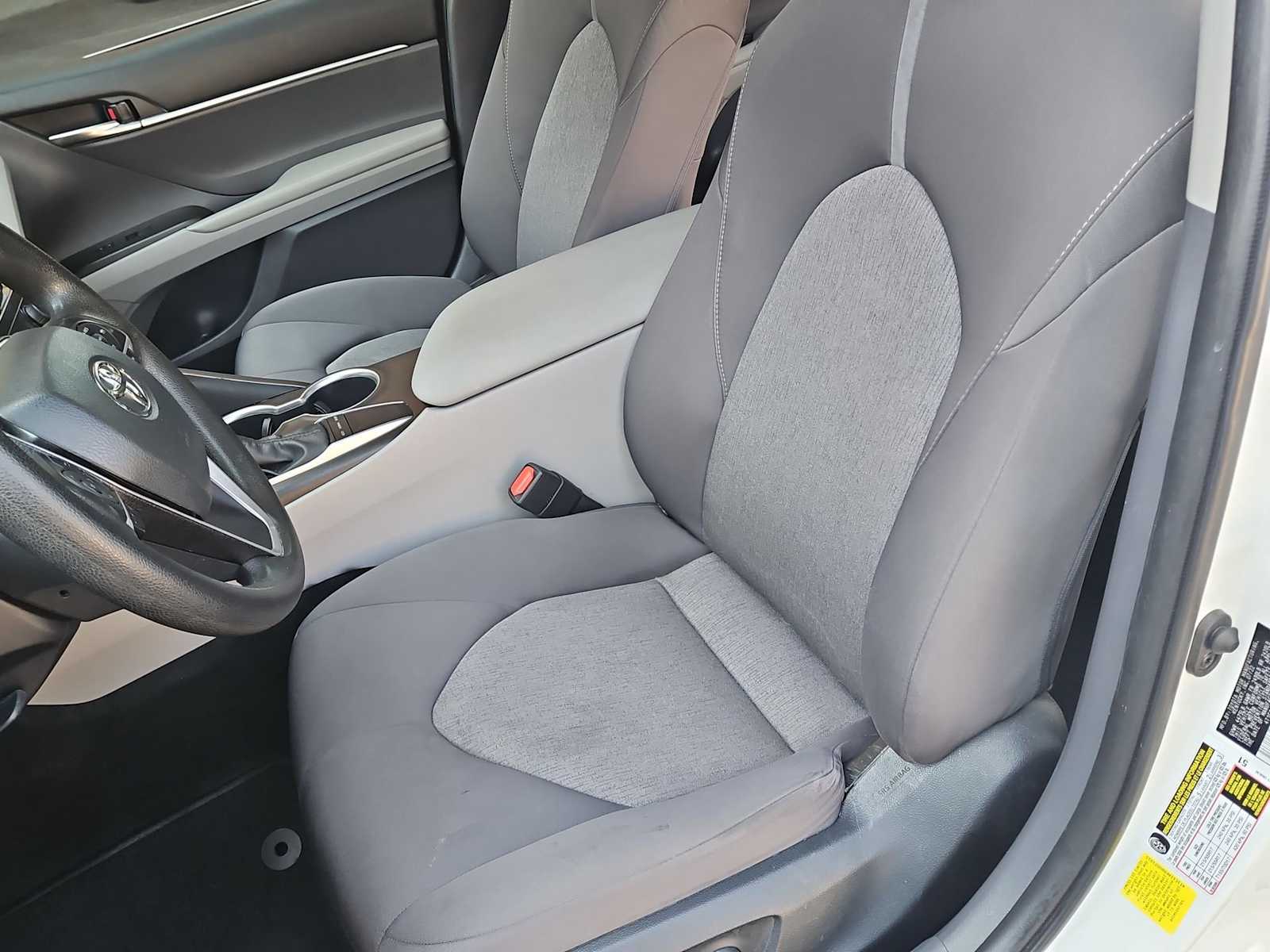 Thumbnail: 2022 Toyota Camry - 17