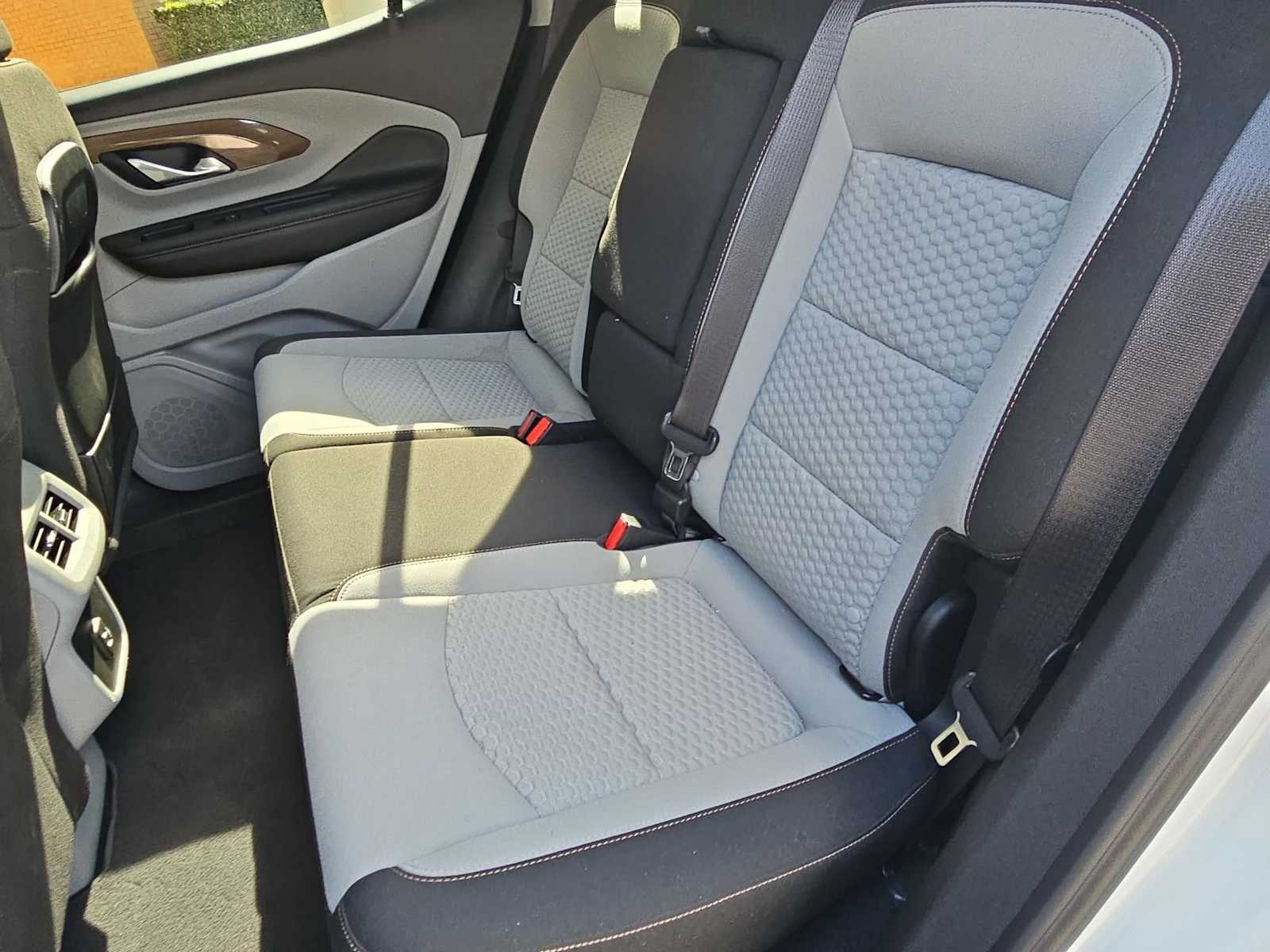 Thumbnail: 2020 GMC Terrain - 20