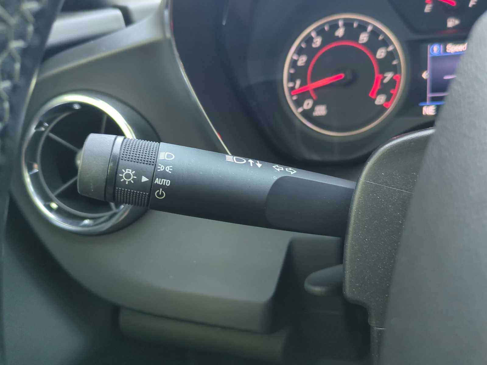 Thumbnail: 2021 Chevrolet Camaro - 26