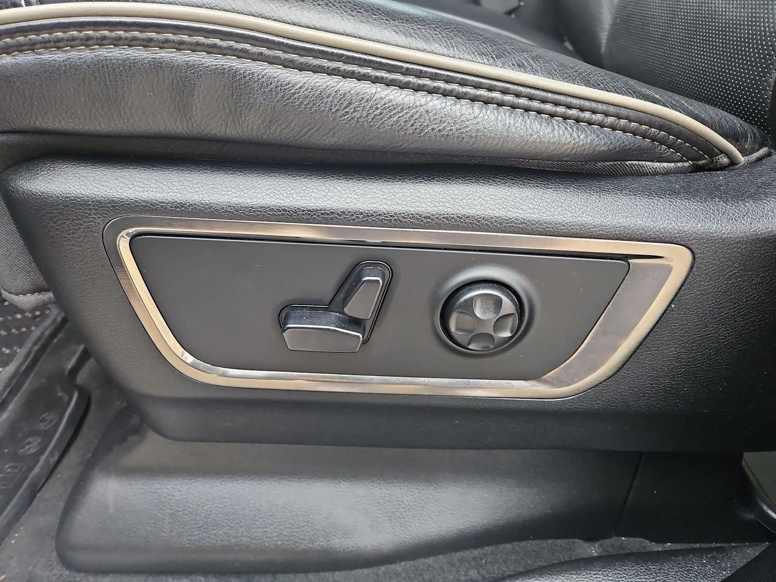 Thumbnail: 2020 RAM 1500 - 16