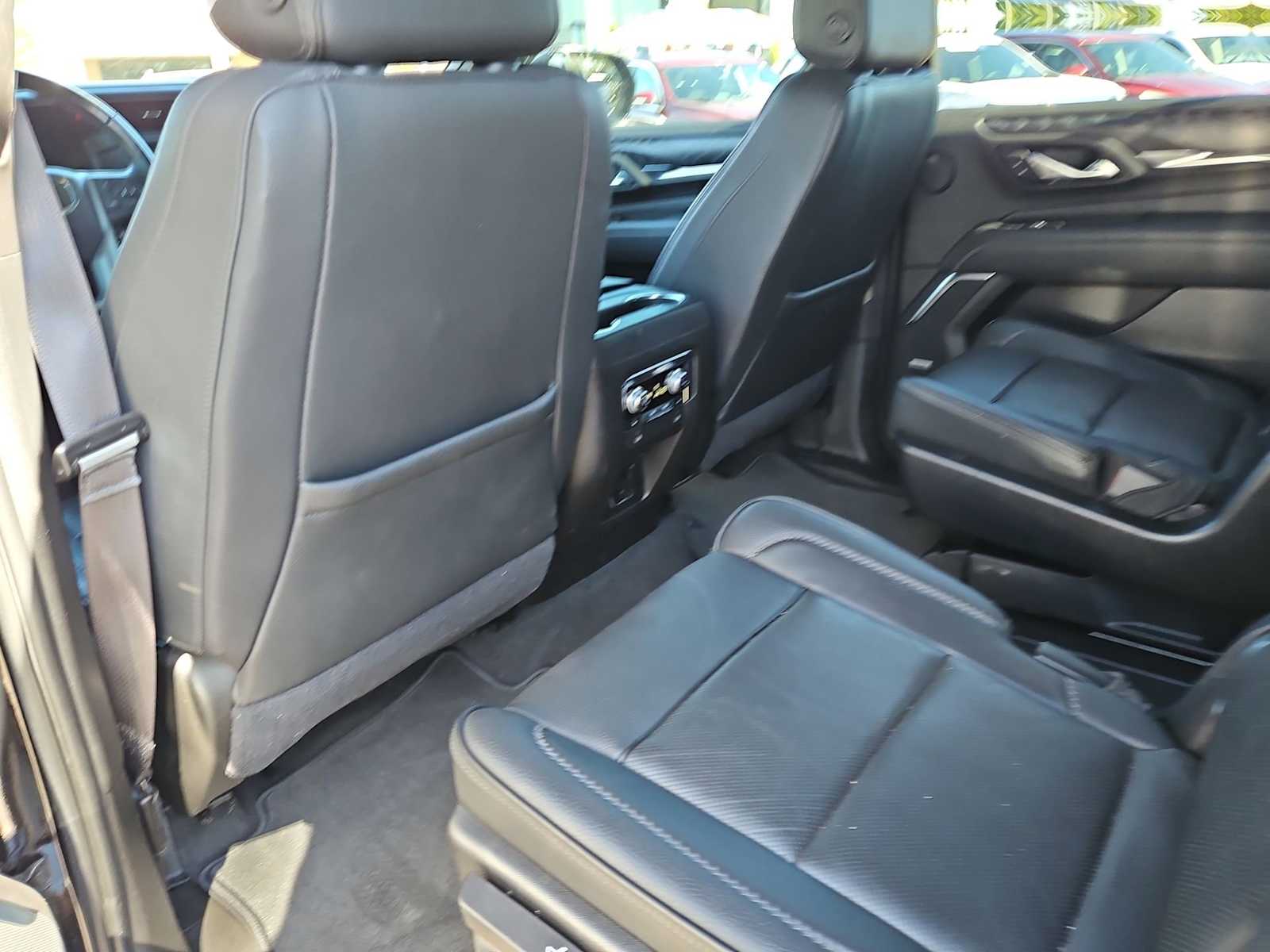 Thumbnail: 2021 GMC Yukon - 19