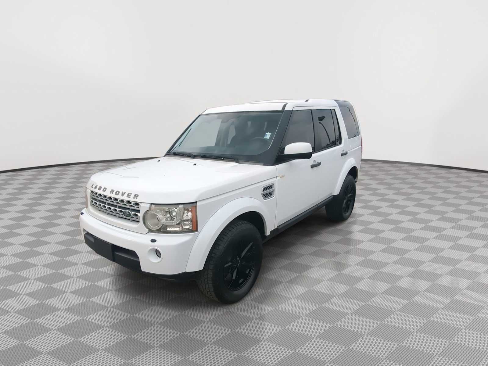 Thumbnail: 2011 Land Rover LR4 - 4