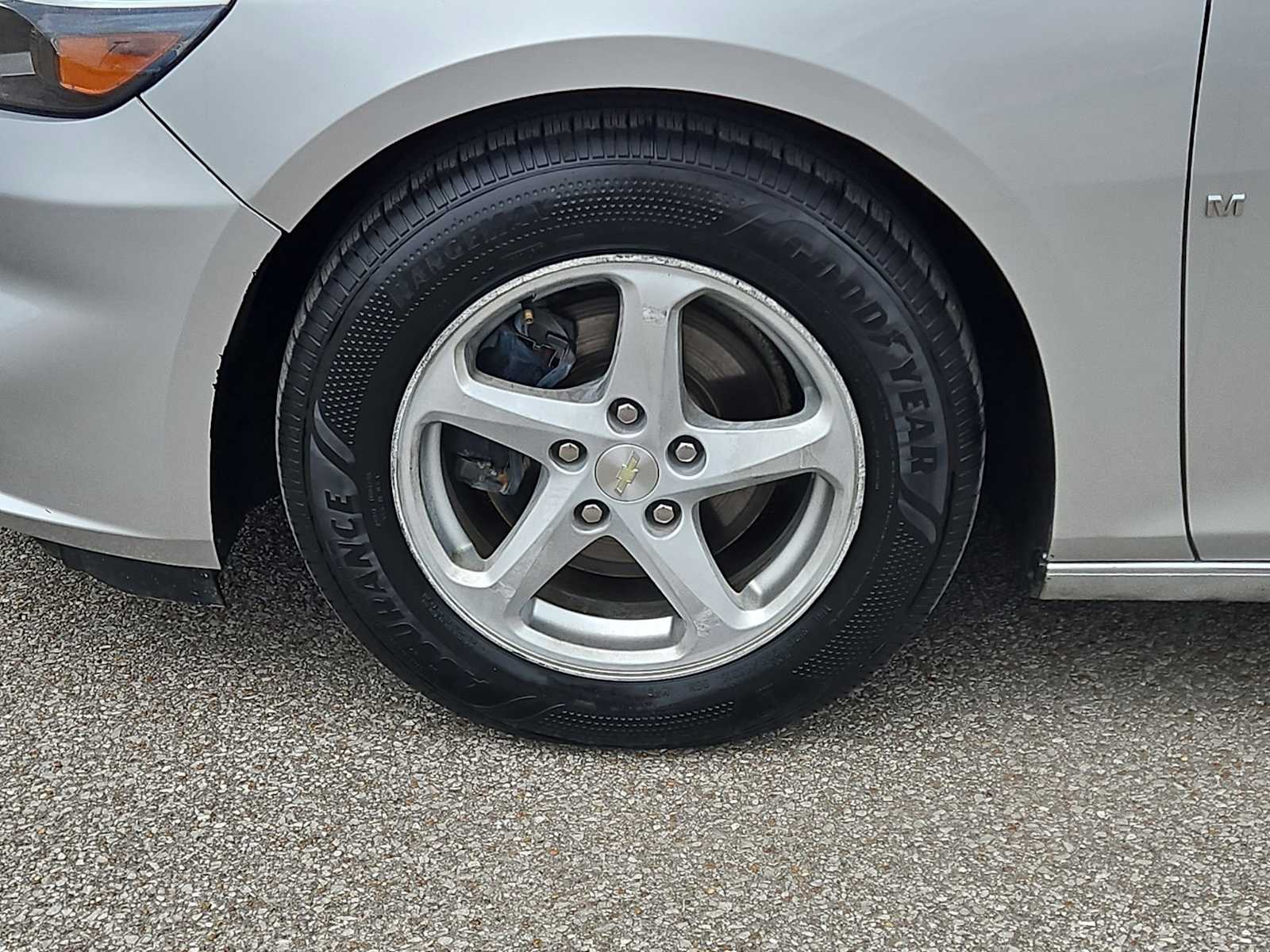 Thumbnail: 2017 Chevrolet Malibu - 13