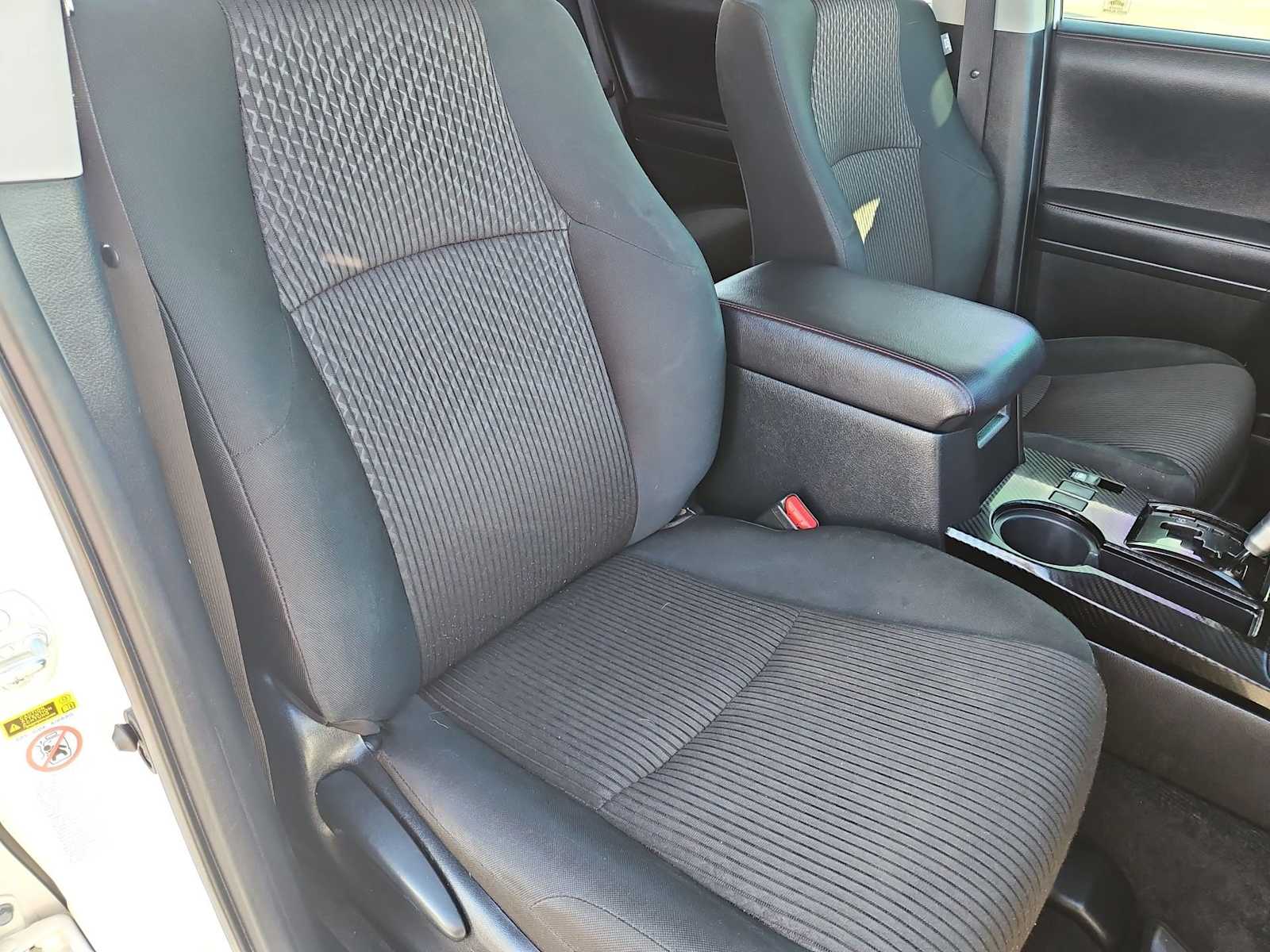 Thumbnail: 2019 Toyota 4Runner - 22