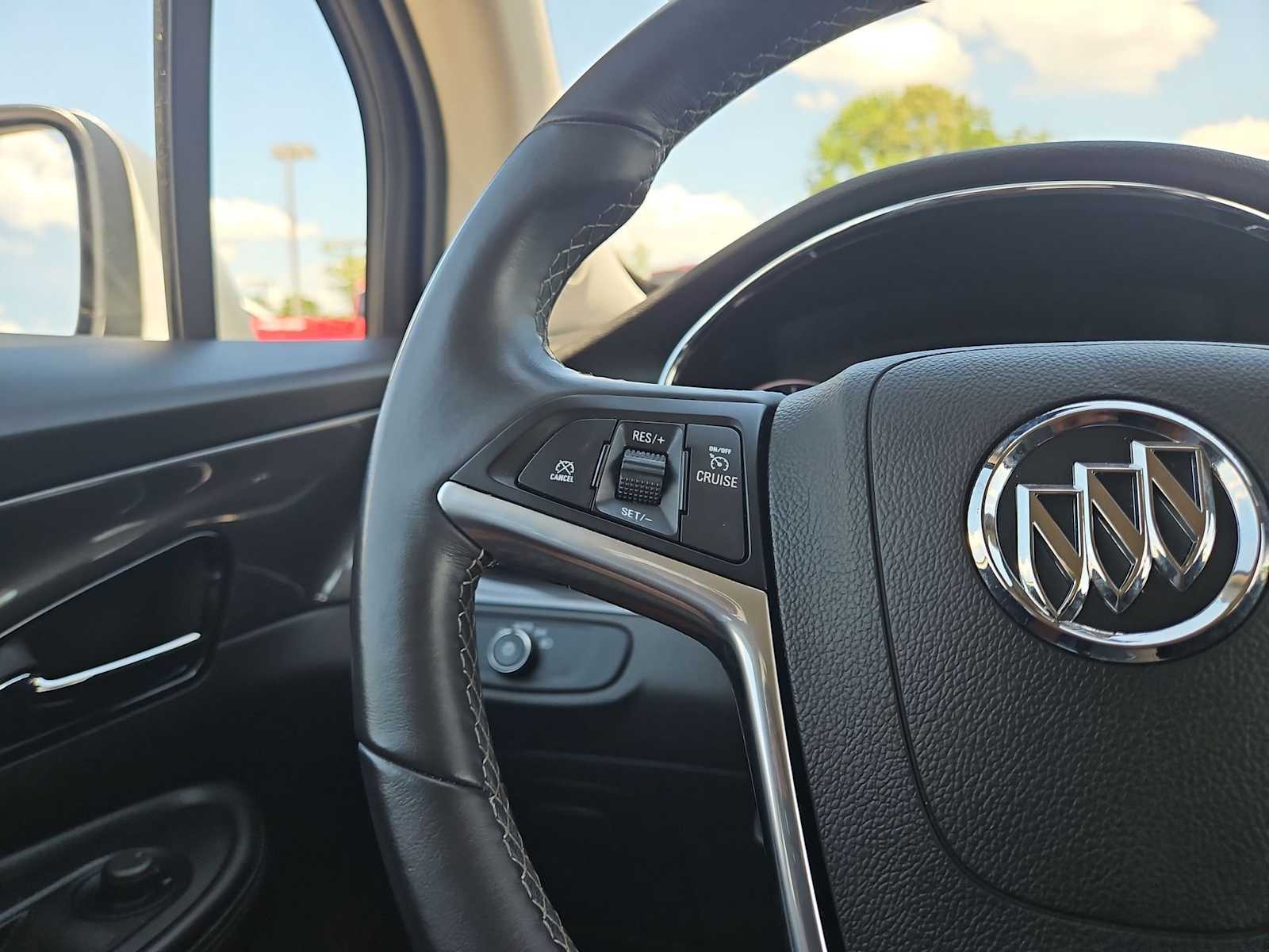 Thumbnail: 2018 Buick Encore - 23