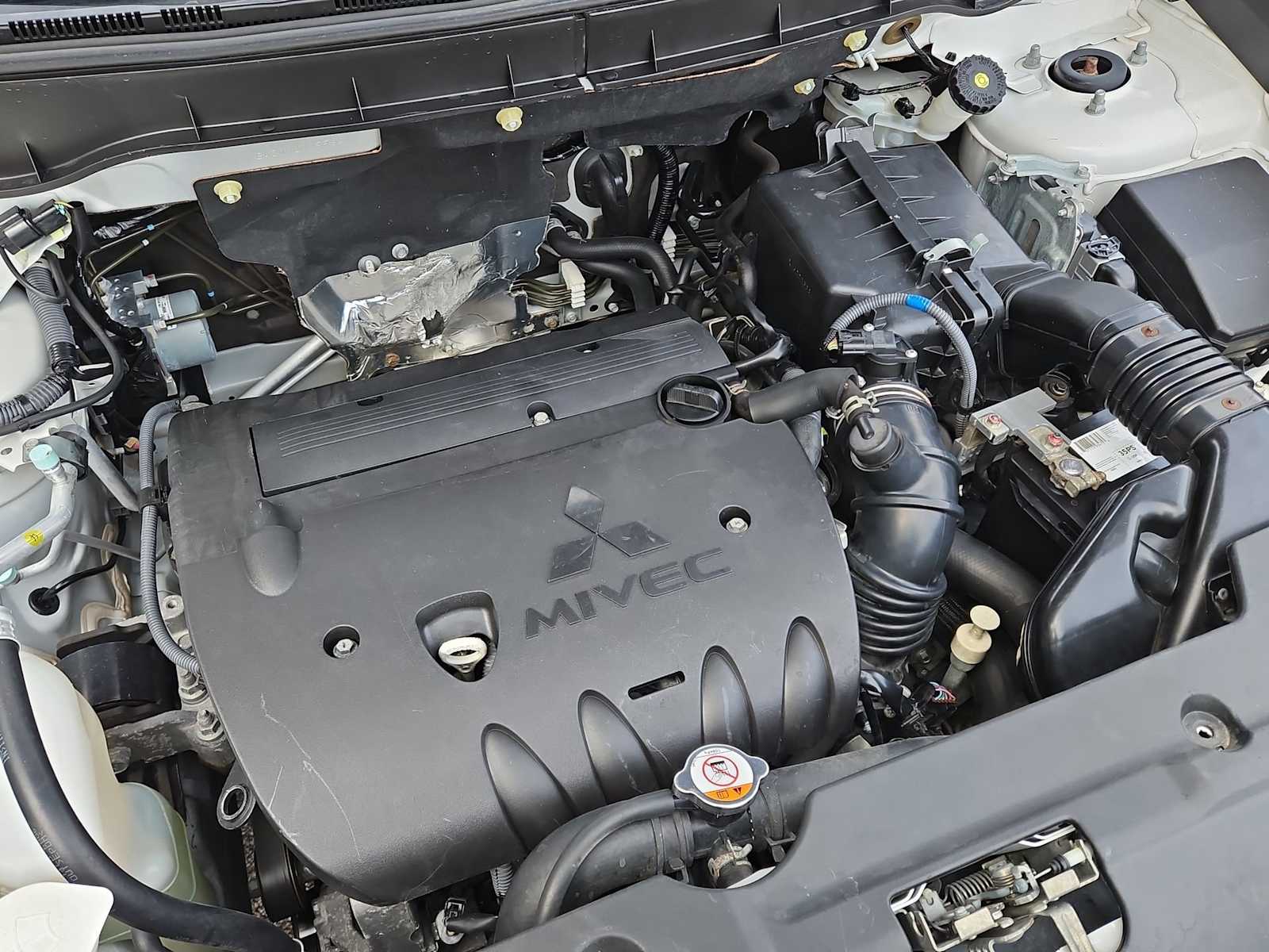 Thumbnail: 2019 Mitsubishi Outlander Sport - 14