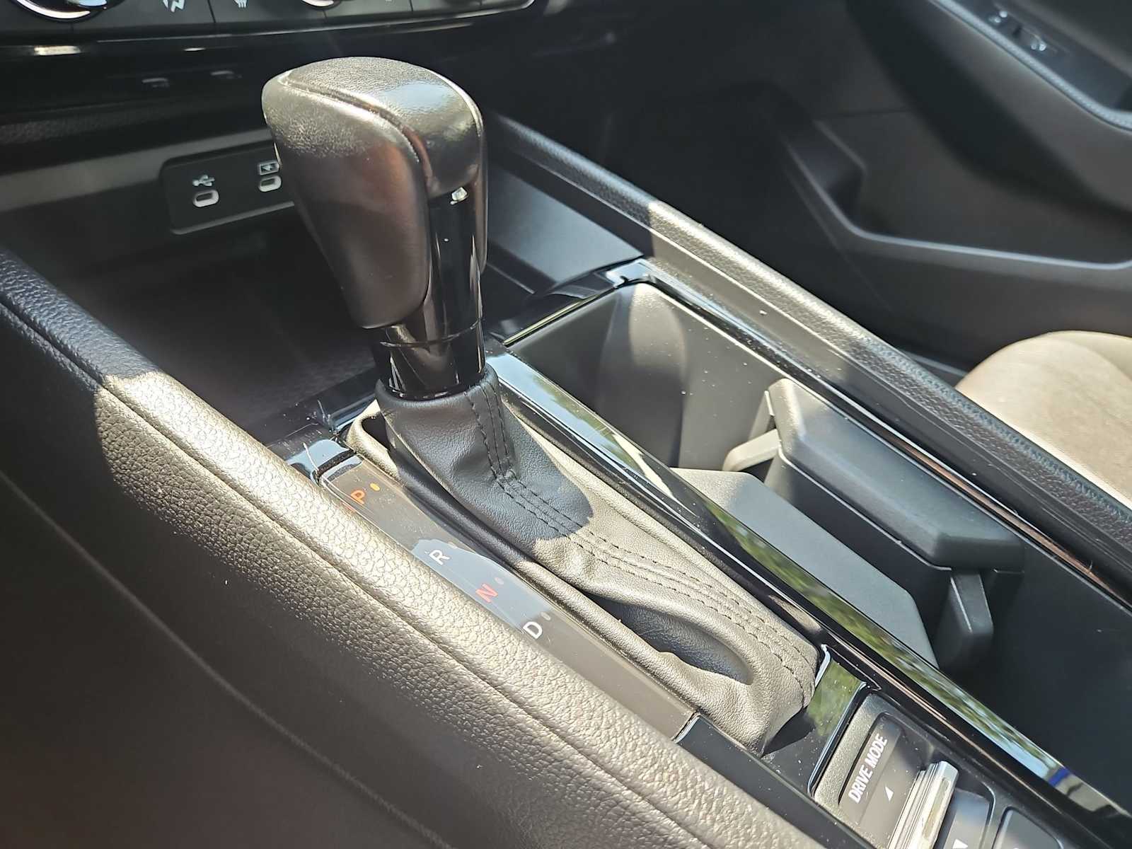 Thumbnail: 2023 Honda Accord - 32
