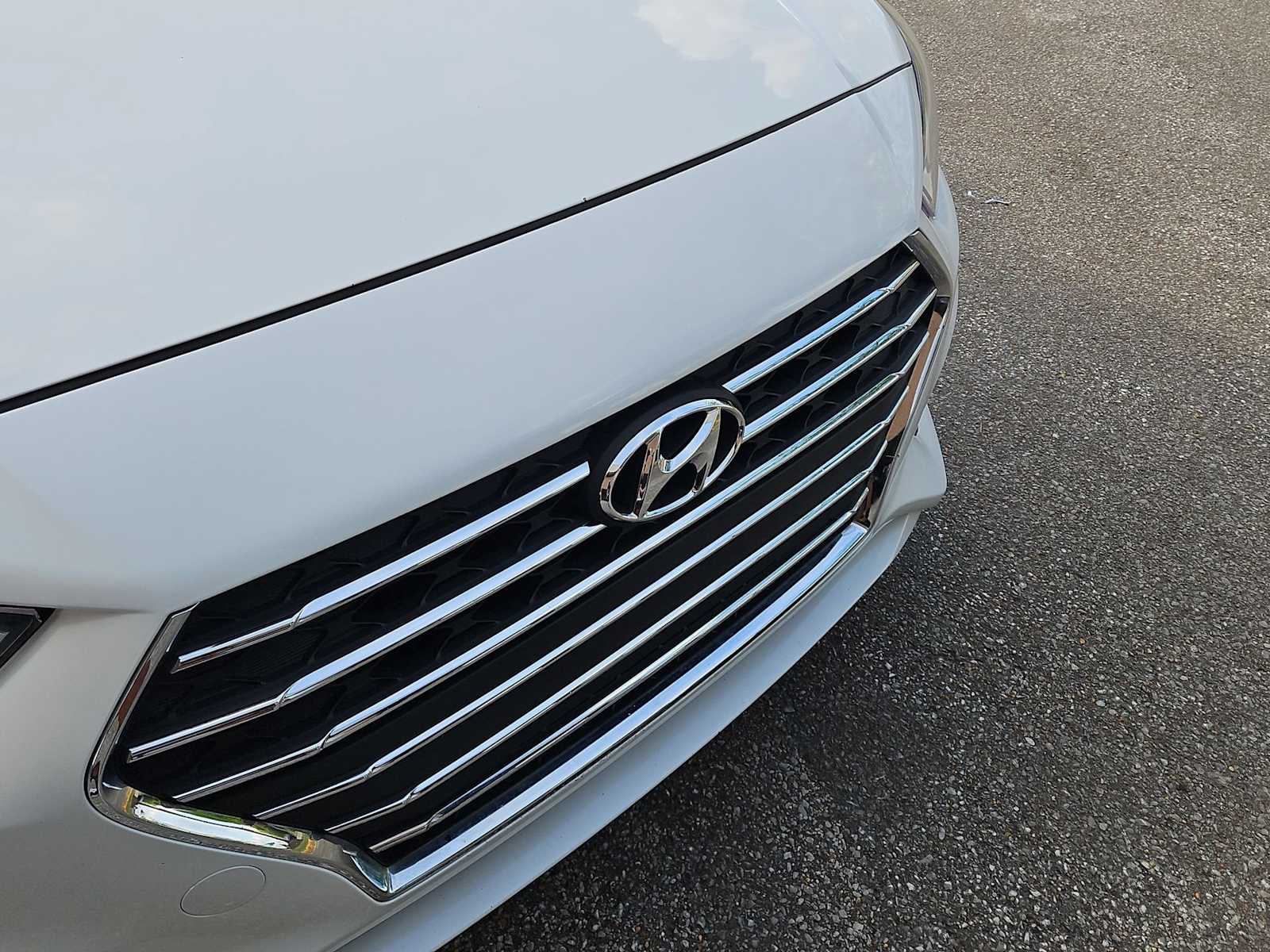 Thumbnail: 2020 Hyundai Accent - 12