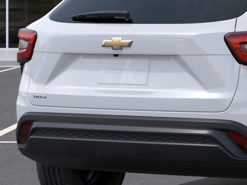 Thumbnail: 2025 Chevrolet Trax - 14