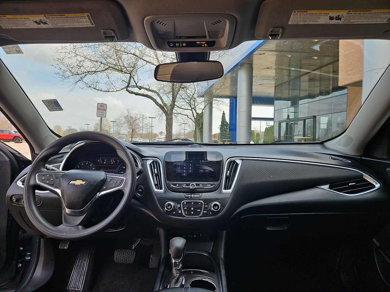 Thumbnail: 2021 Chevrolet Malibu - 16