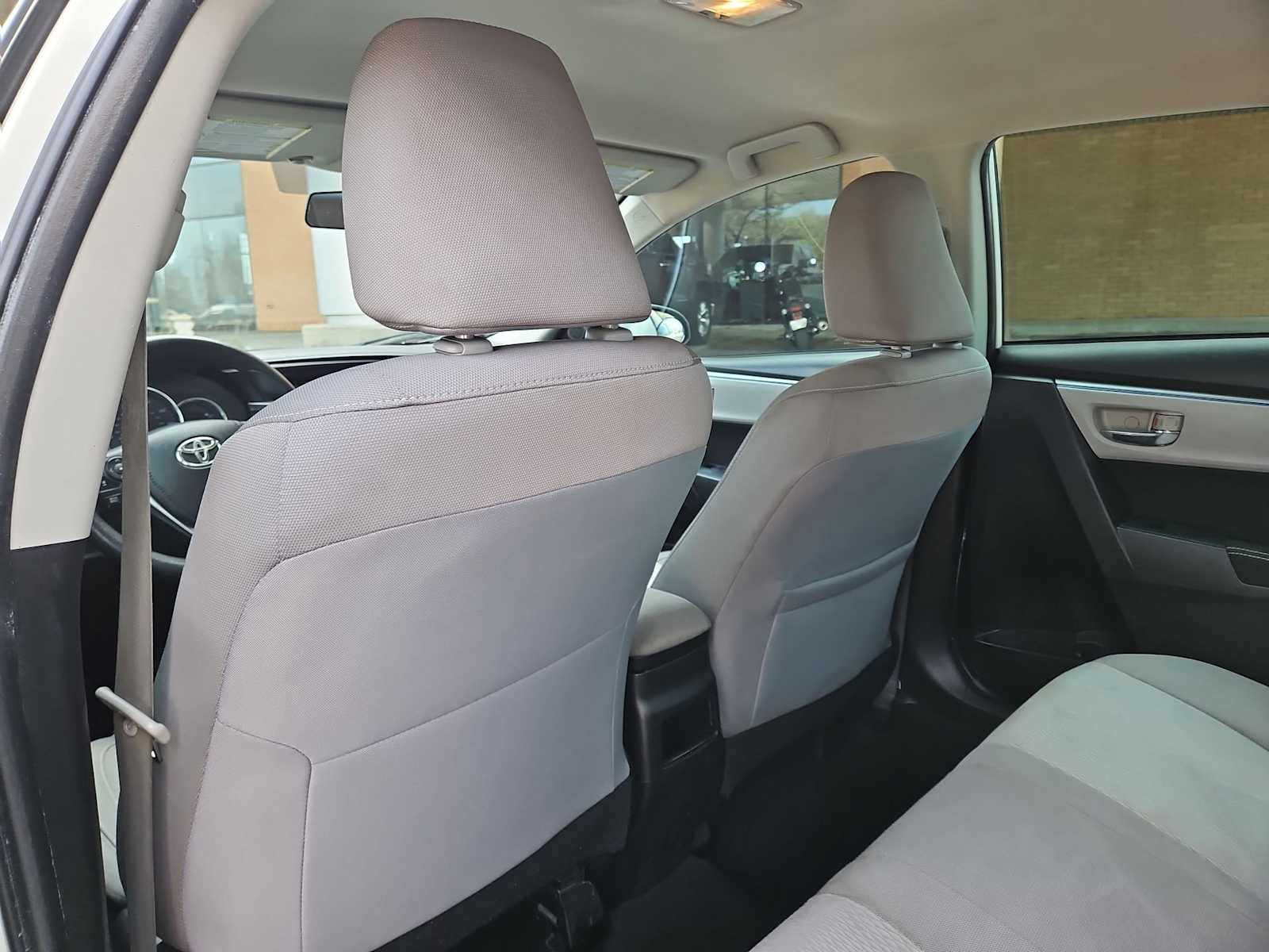 Thumbnail: 2014 Toyota Corolla - 17