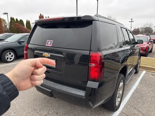 Thumbnail: 2017 Chevrolet Tahoe - 12