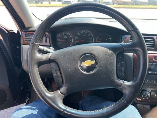 Thumbnail: 2010 Chevrolet Impala - 6