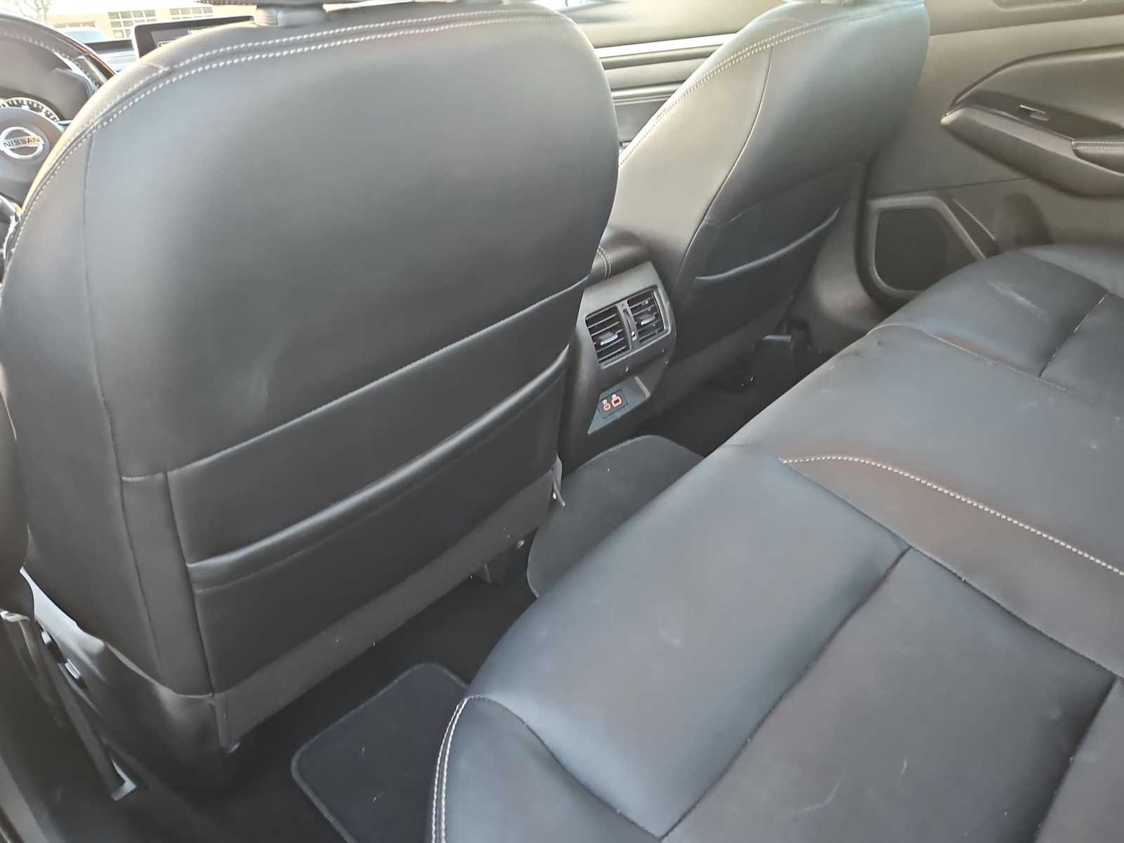 Thumbnail: 2020 Nissan Altima - 19