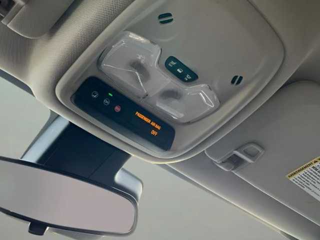 Thumbnail: 2022 Buick Encore GX - 10