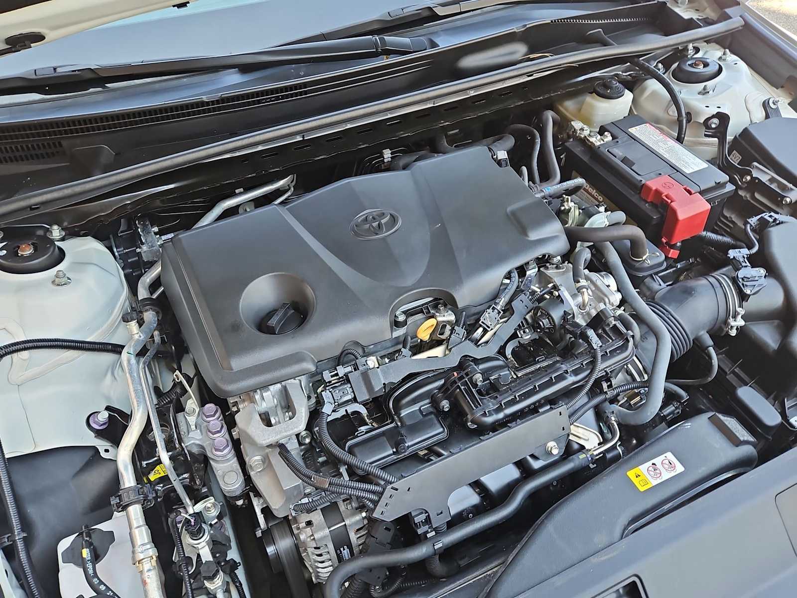 Thumbnail: 2022 Toyota Camry - 15