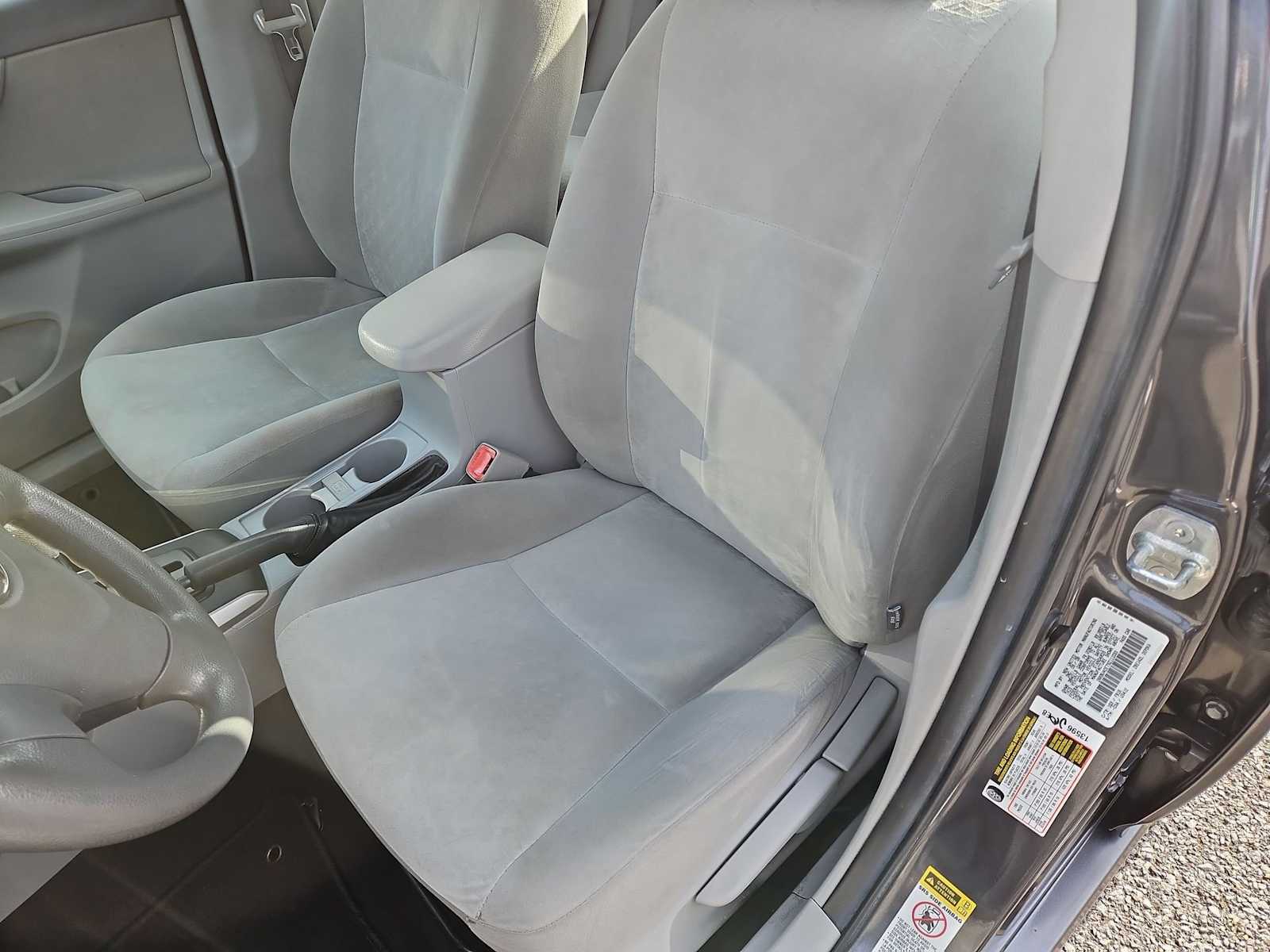 Thumbnail: 2009 Toyota Corolla - 16