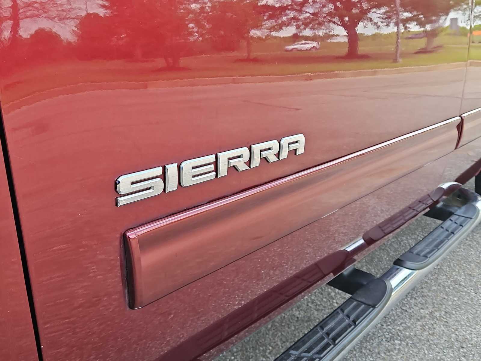 Thumbnail: 2013 GMC Sierra 1500 - 13