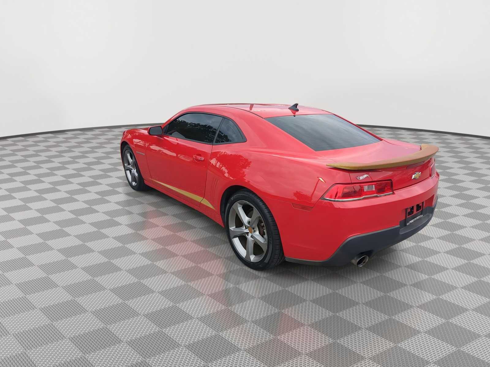 Thumbnail: 2015 Chevrolet Camaro - 3