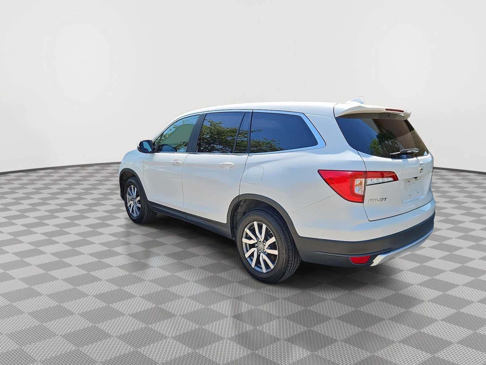 Thumbnail: 2021 Honda Pilot - 6