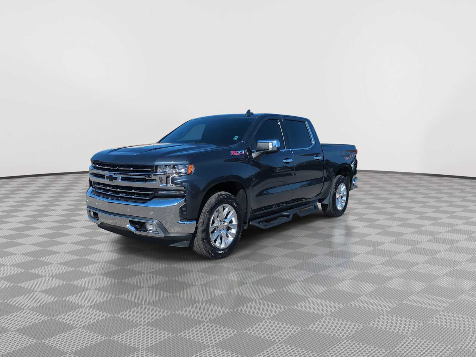 Thumbnail: 2022 Chevrolet Silverado 1500 - 4