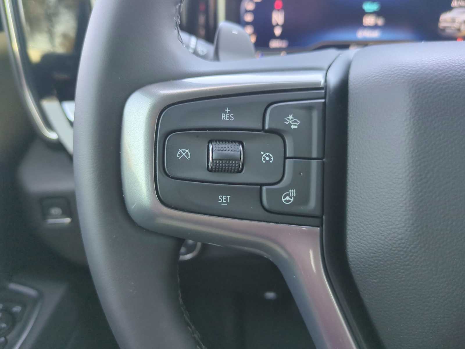 Thumbnail: 2025 Chevrolet Silverado 1500 - 23