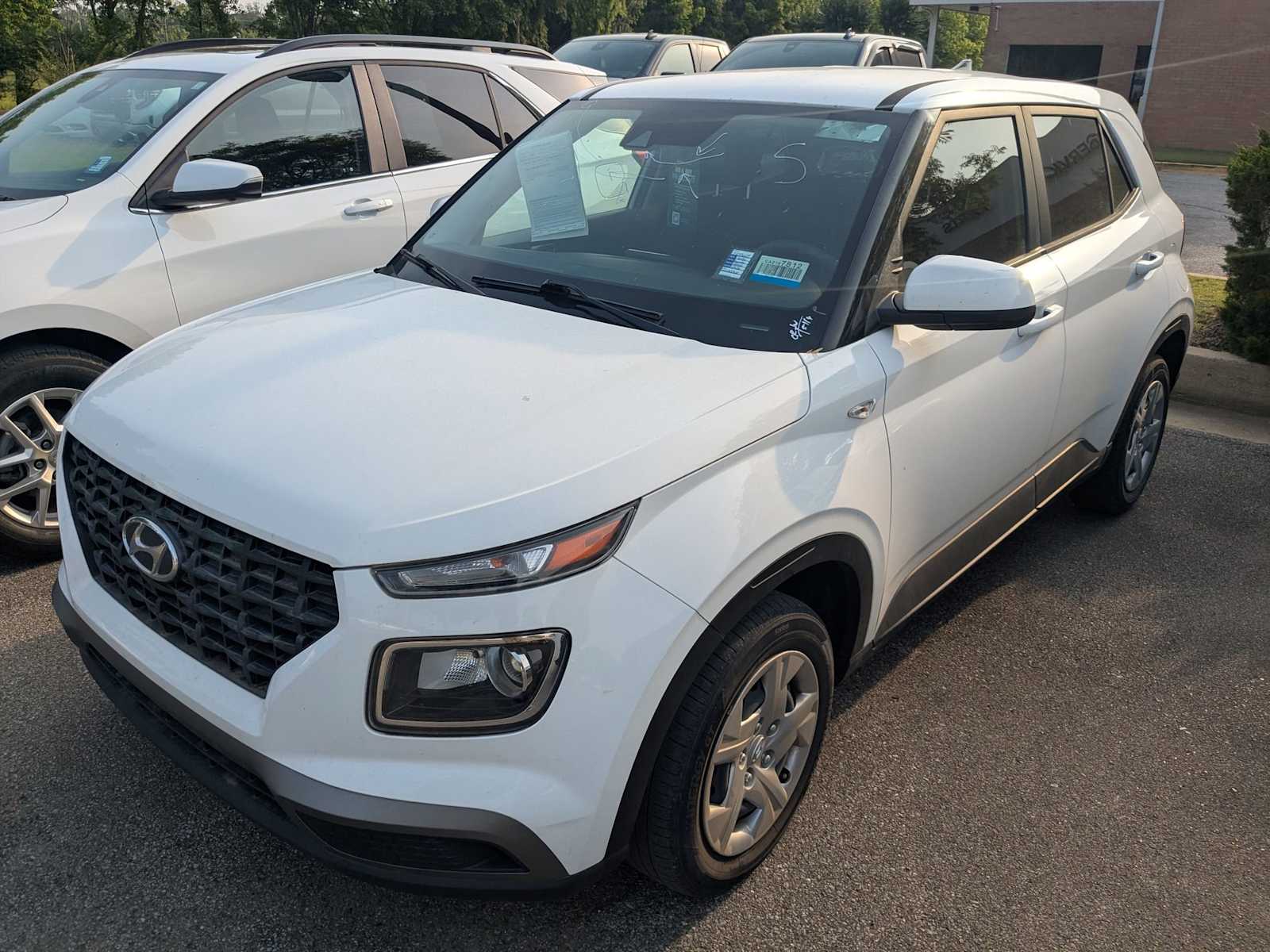 2020 Hyundai Venue SE -
                  Collierville, TN