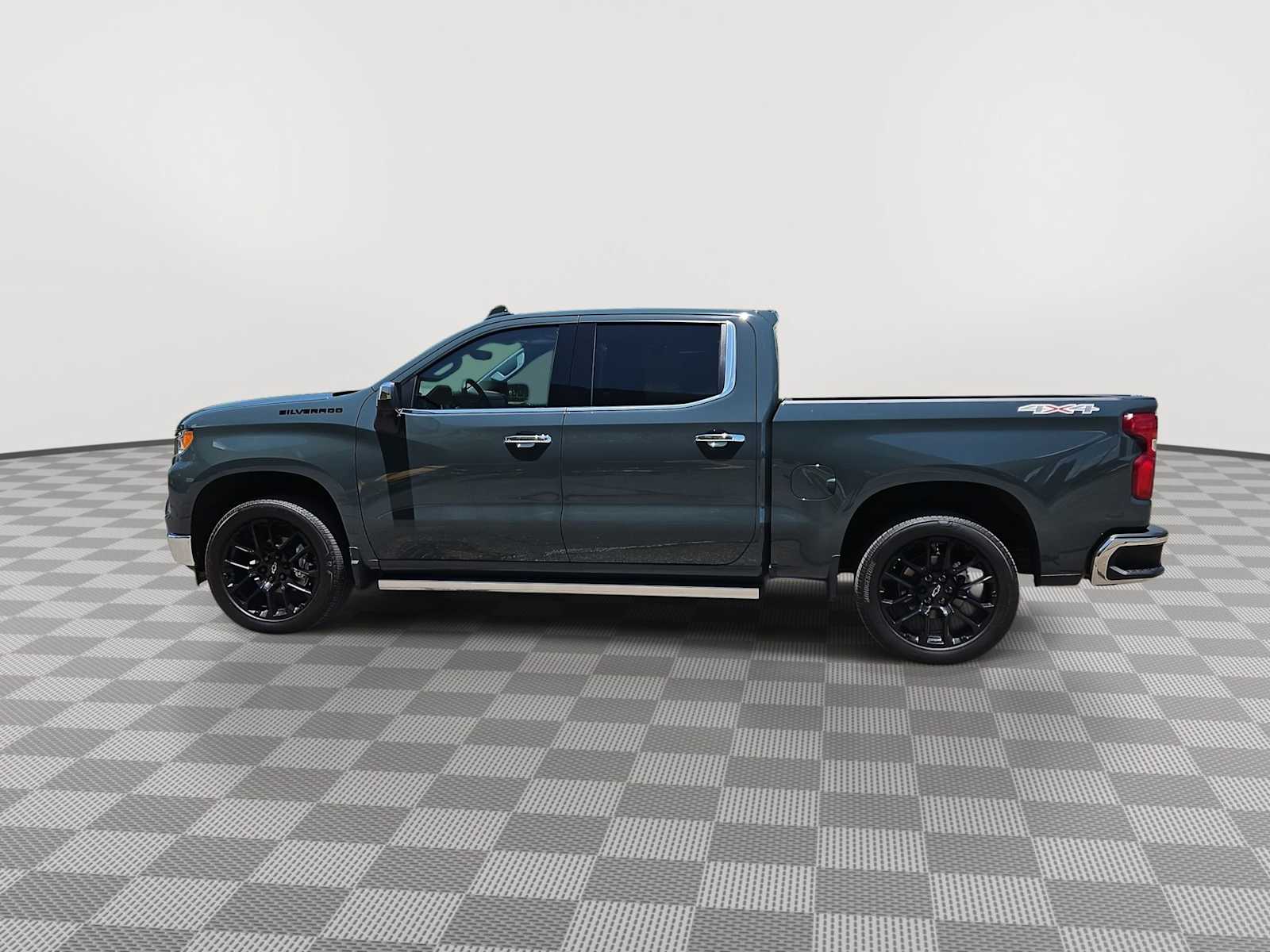 Thumbnail: 2026 Chevrolet Silverado 1500 - 5