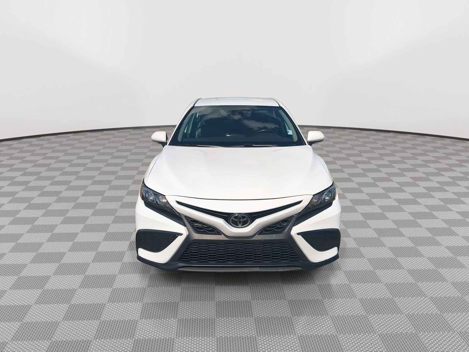 Thumbnail: 2024 Toyota Camry - 3