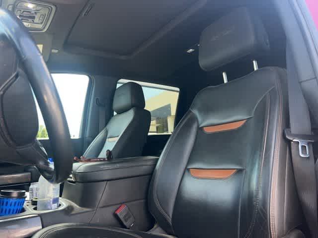 Thumbnail: 2020 GMC Sierra 2500 - 4